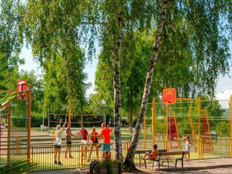 Anne Marie's Cozy Family Retreat: 3-Star Camping Near Europa Park Boofzheim Exterior photo
